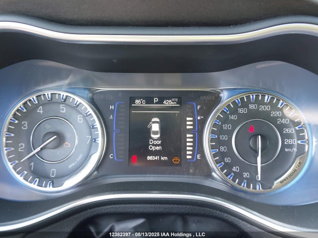 1C3CCCAG2FN736875 Chrysler 200