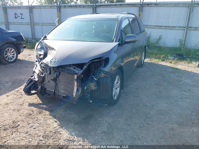 5TDKK3DC5ES517940 Toyota 2gr-fks