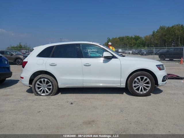 Audi 2.0t 2015 WA1LFCFPXFA131872 Image 14