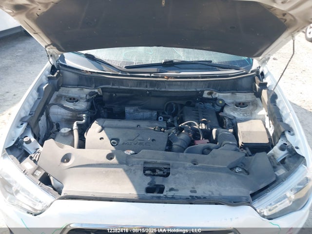 Mitsubishi dohc mivec 2015 4A4AR3AU2FE037617 Image 10