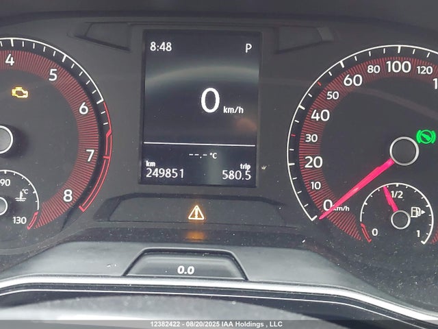 3VWE57BU4KM022869 Volkswagen 1.8 tsi