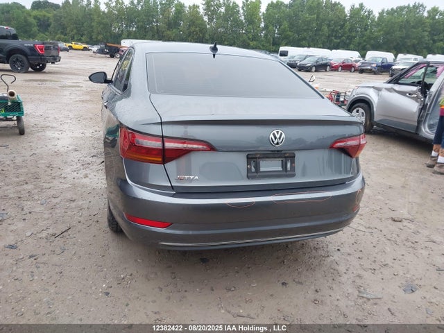3VWE57BU4KM022869 Volkswagen 1.8 tsi