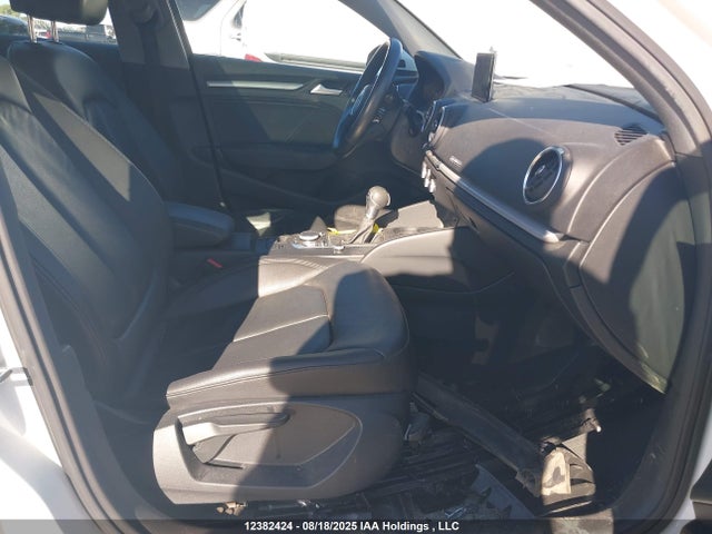WAUBEGFF0LA064095 Audi A3