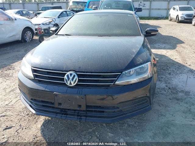 3VW2K7AJ5FM285140 Volkswagen Jetta