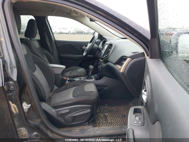 1C4PJMAB7GW256145 Jeep 2016