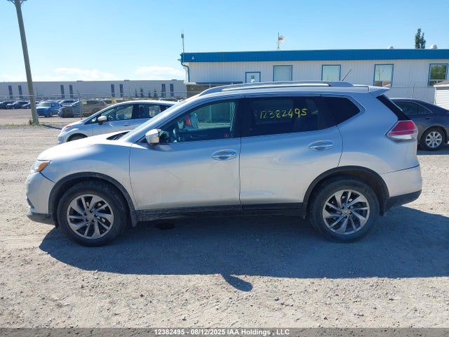 5N1AT2MV1FC806350 Nissan 2015