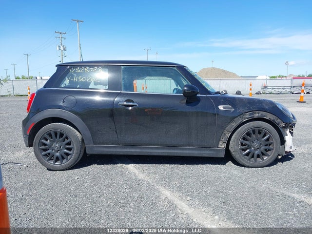 Mini 2019 2019 WMWXP5C5XK2H30262 Image 13