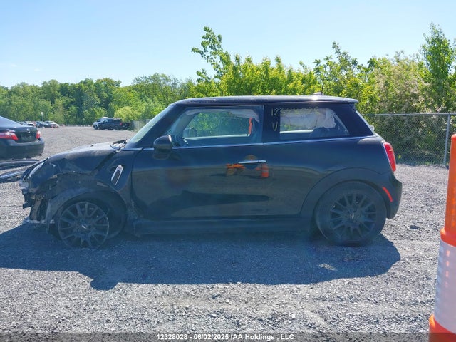 Mini 2019 2019 WMWXP5C5XK2H30262 Image 14