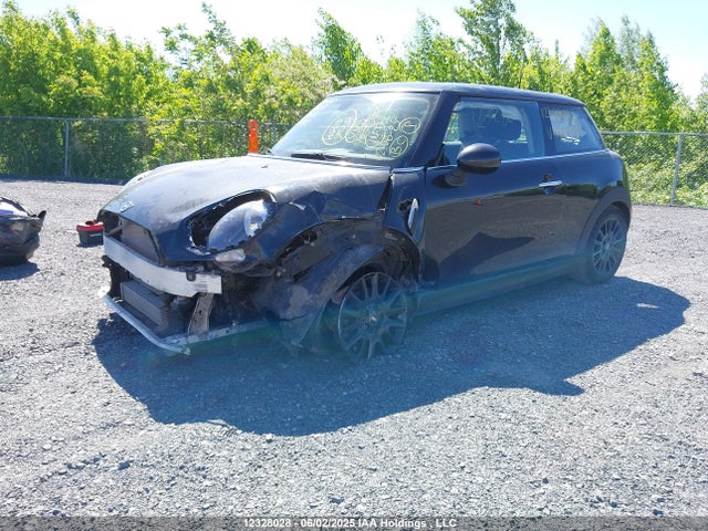 Mini 2019 2019 WMWXP5C5XK2H30262 Image 2