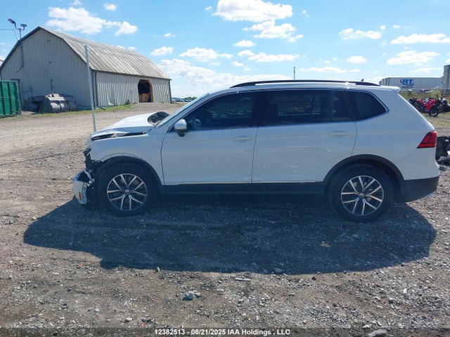 3VV2B7AX7KM085086 Volkswagen Tiguan