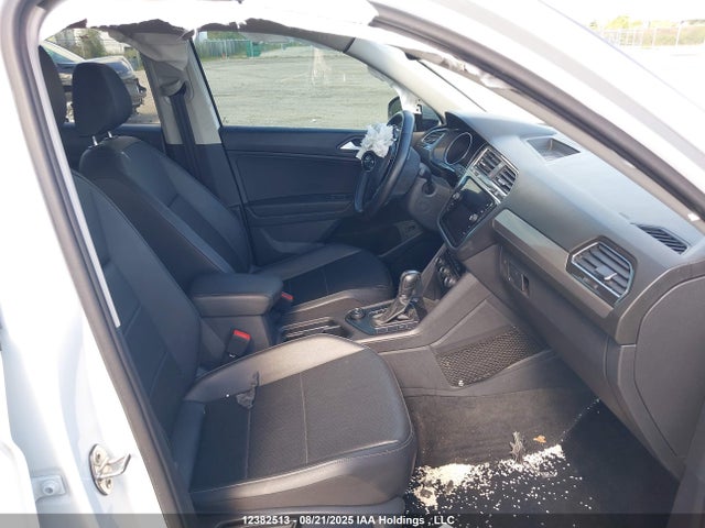 3VV2B7AX7KM085086 Volkswagen Tiguan