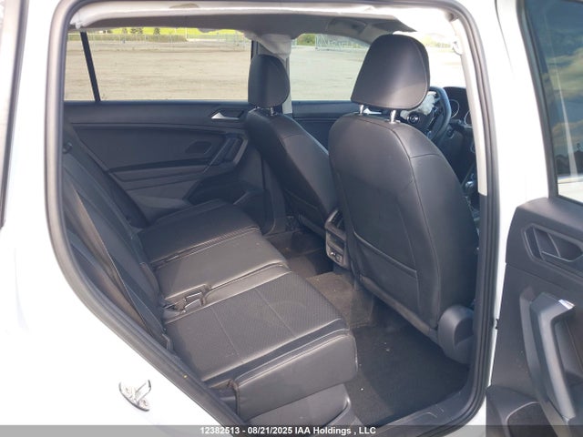 3VV2B7AX7KM085086 Volkswagen Tiguan