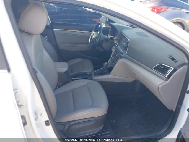 KMHD84LF5HU124511 Hyundai Elantra