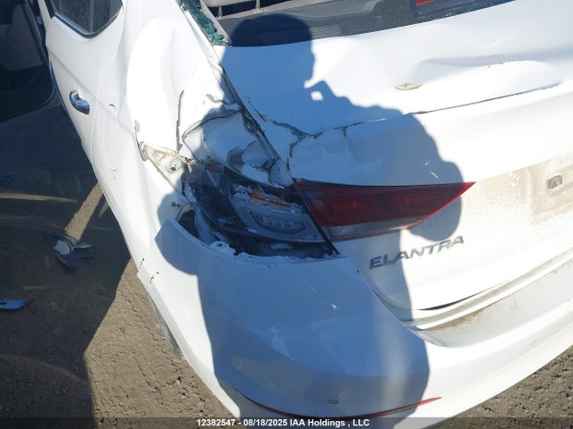 KMHD84LF5HU124511 Hyundai Elantra