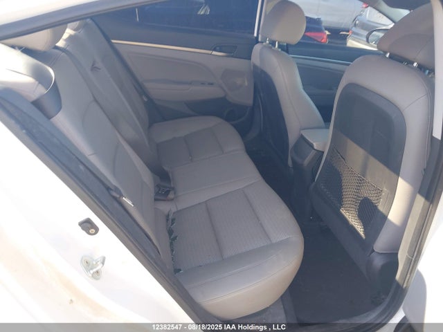 KMHD84LF5HU124511 Hyundai Elantra