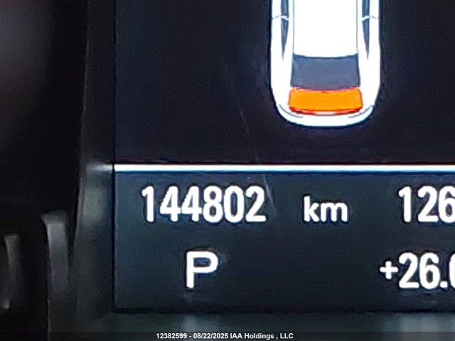 Audi RS 5 2015 WUAC6BFRXFA901332 Image 16