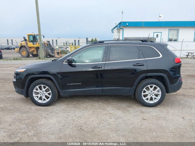 1C4PJMCB1JD592292 Jeep Cherokee