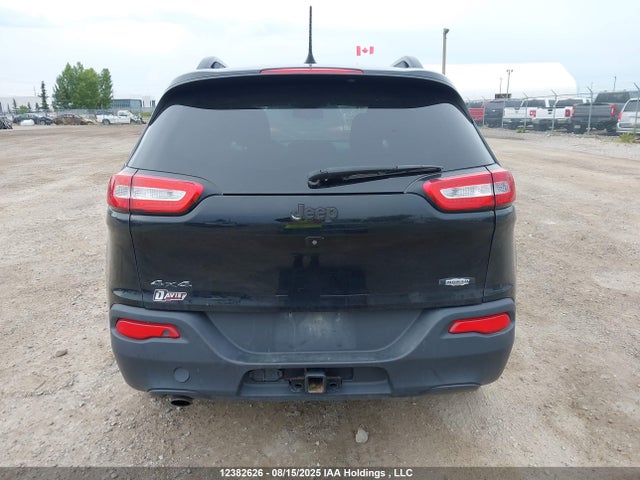 1C4PJMCB1JD592292 Jeep Cherokee