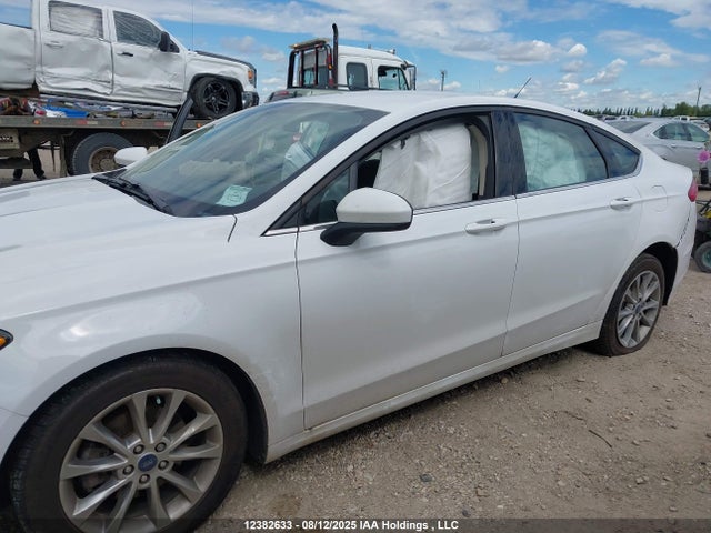 Ford Fusion 2017 3FA6P0H72HR331395 Image 13