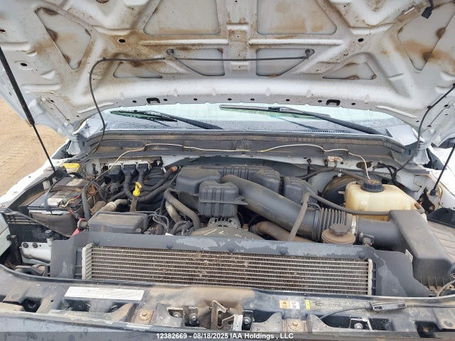 Ford F-250 2016 1FT7W2B6XGEC34976 Image 10