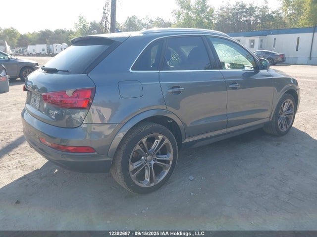 WA1JCCFS2HR003876 Audi Q3