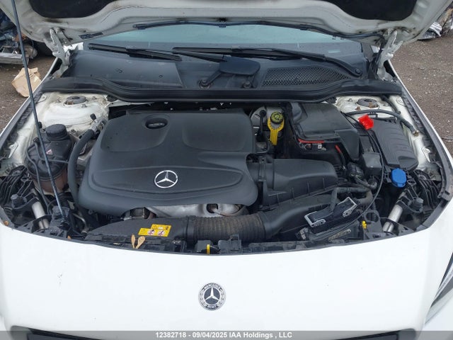 WDDSJ4GB6JN645203 Mercedes-Benz CLA-Class