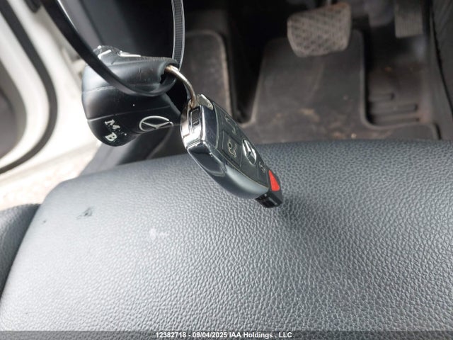 WDDSJ4GB6JN645203 Mercedes-Benz CLA-Class