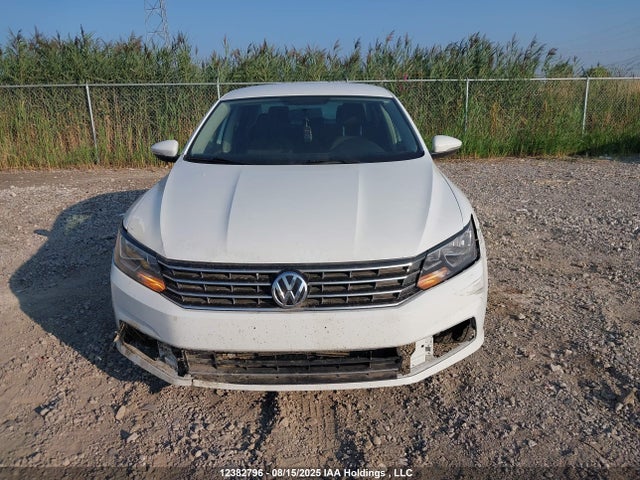 1VWAA7A31JC023612 Volkswagen tsi