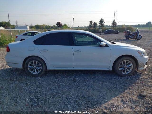 1VWAA7A31JC023612 Volkswagen tsi