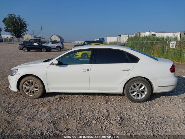 1VWAA7A31JC023612 Volkswagen tsi