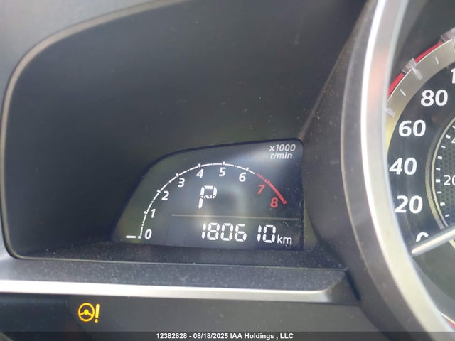 3MZBM1L77GM250836 Mazda pe