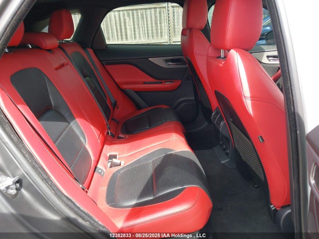 Jaguar aj126 s/c 2018 SADCM2FV4JA235663 Image 8
