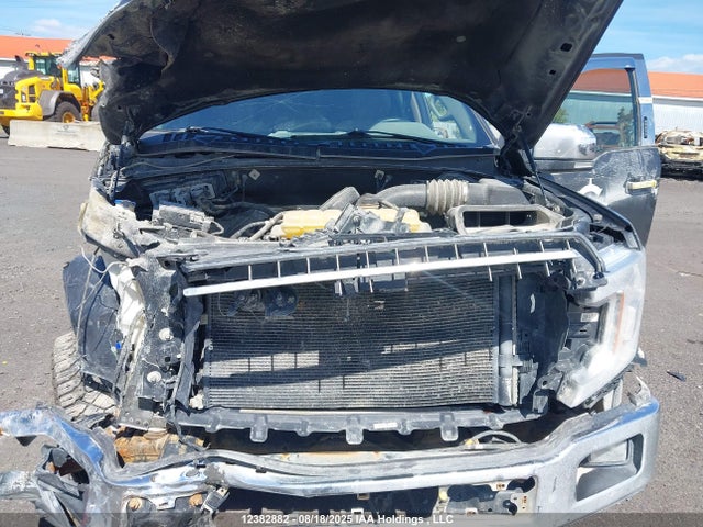 1FTFW1E54JKF24549 Ford F150 Supercrew