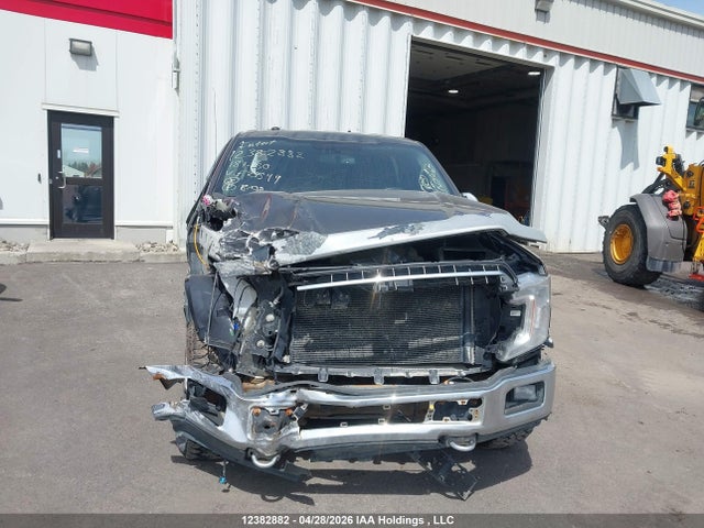 1FTFW1E54JKF24549 Ford F150 Supercrew