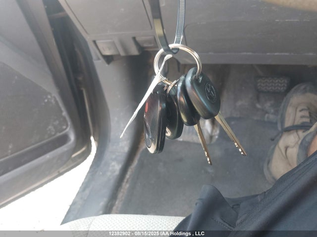Продажа на аукционе авто 2012 Toyota Sienna V6 7 Passenger, vin: 5TDZK3DC4CS246770, номер лота: 12382902