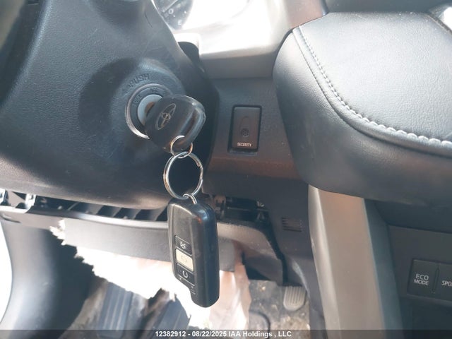 Toyota 2ar-fe 2017 2T3RFREVXHW645373 Image 11
