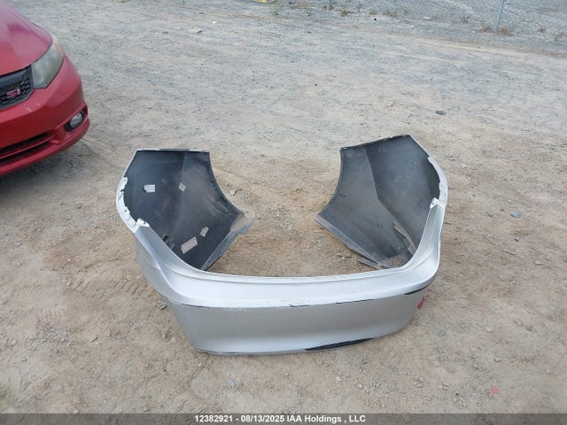 KMHD84LF4HU375438 Hyundai Elantra