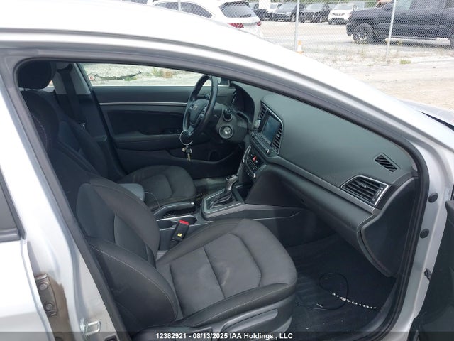 KMHD84LF4HU375438 Hyundai Elantra