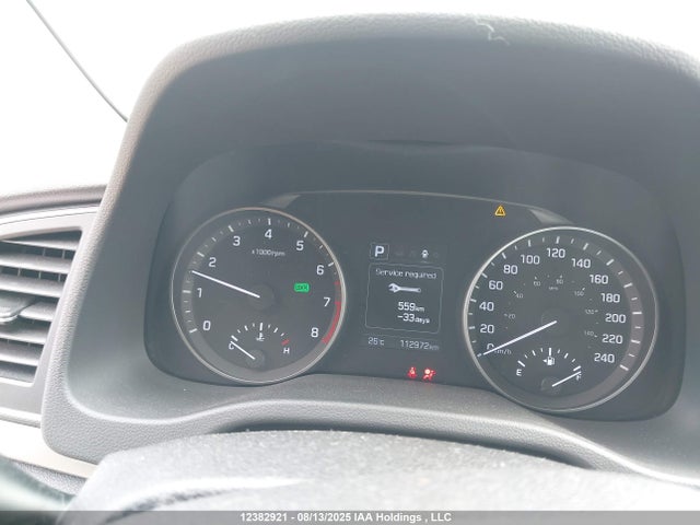 KMHD84LF4HU375438 Hyundai Elantra