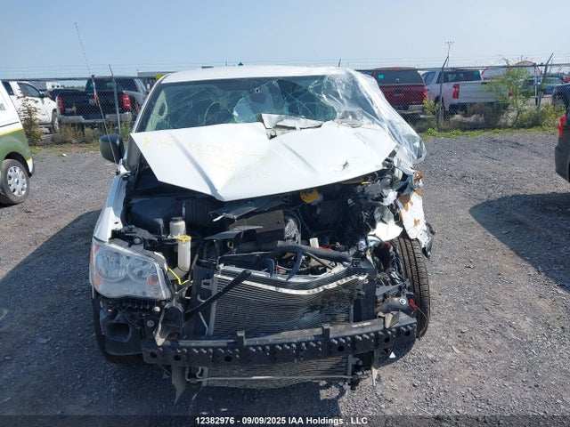 2C4RDGBG2LR200015 Dodge Grand Caravan