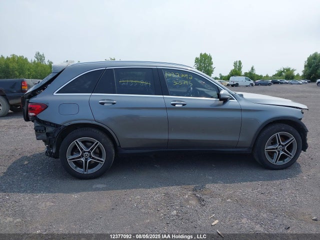 W1N0G8EB3NV365795 Mercedes-Benz m274