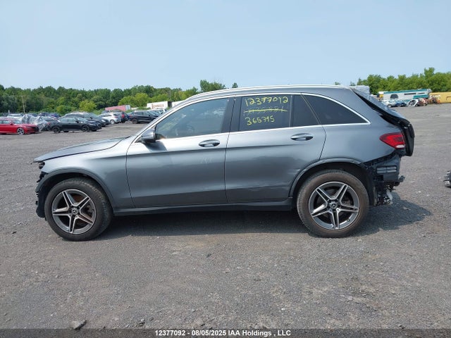 W1N0G8EB3NV365795 Mercedes-Benz m274