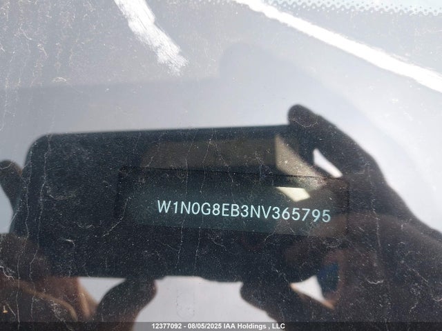 W1N0G8EB3NV365795 Mercedes-Benz m274