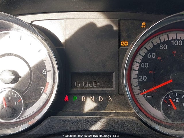 2C4RDGBG4JR303675 Dodge Grand Caravan