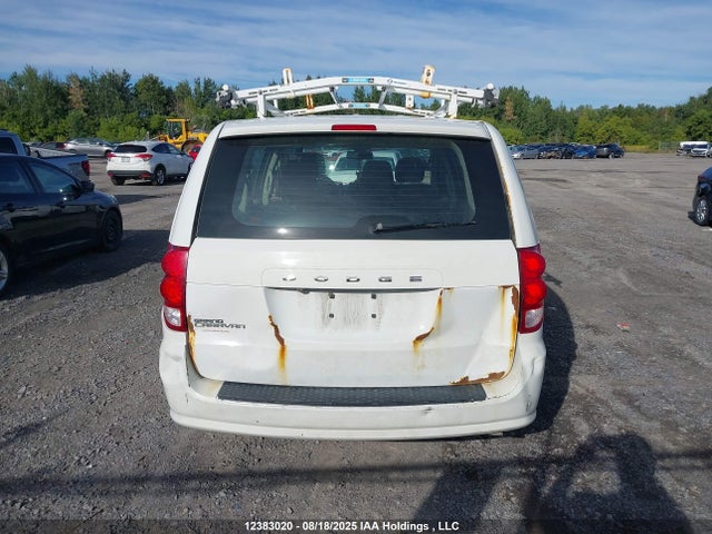 2C4RDGBG4JR303675 Dodge Grand Caravan