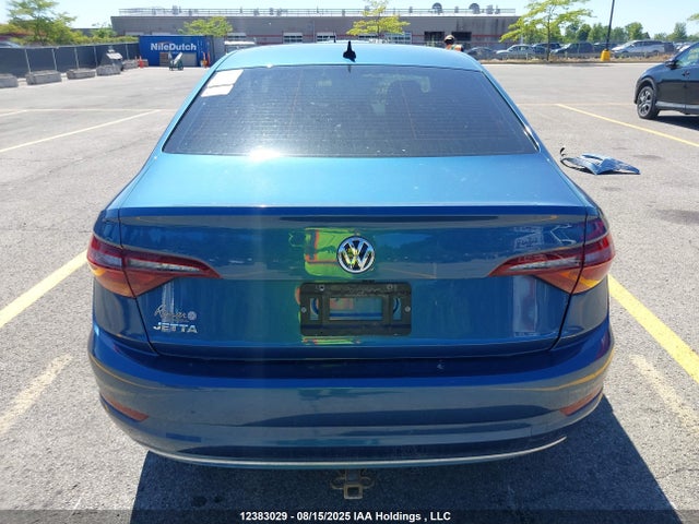 3VWE57BU1KM111735 Volkswagen 1.8 tsi