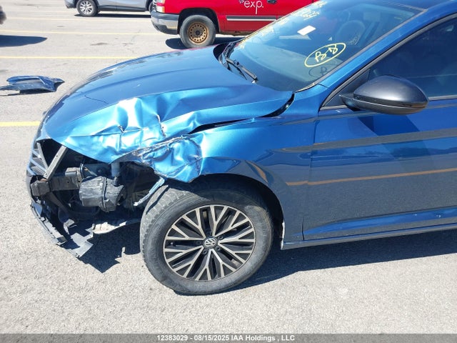 3VWE57BU1KM111735 Volkswagen 1.8 tsi
