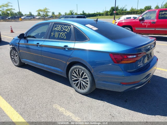 3VWE57BU1KM111735 Volkswagen 1.8 tsi