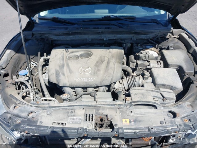 3MZBM1U72FM232029 Mazda pe