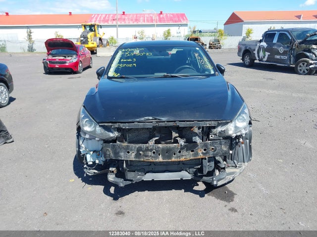 3MZBM1U72FM232029 Mazda pe